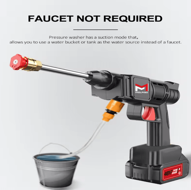 portable cordless high pressure spray water gun.